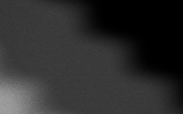 Black gradation — CSS gradient background for React & Tailwind by 摩美 高橋
